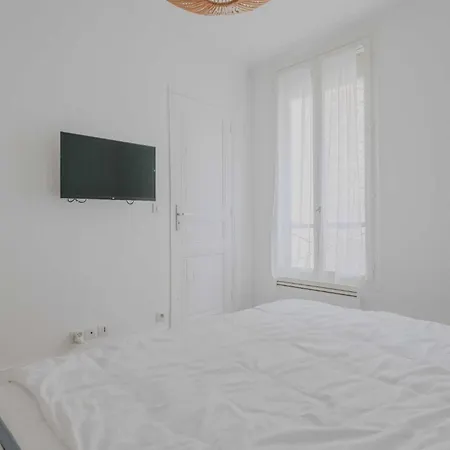 Parisian Cocoon - 1br-2p- 50 M From Arc De Triomphe *